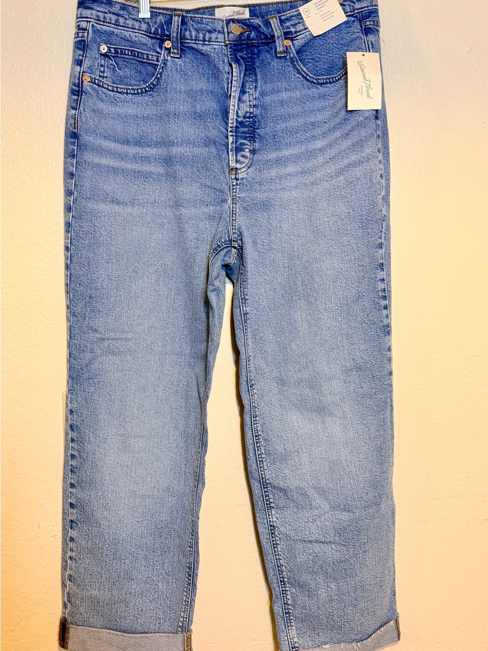 NWT Universal Thread Light Blue Straight Ankle Jeans